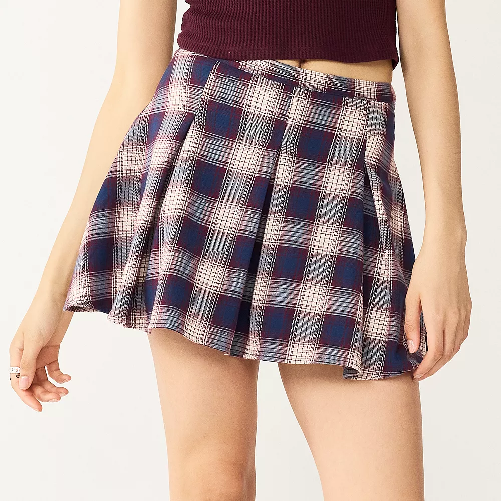 Juniors' SO® Pleated High-Rise Mini Skirt 8 Juniors' SO® Pleated High-Rise Mini Skirt - Image 6