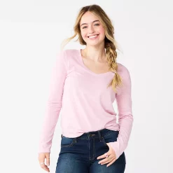 Juniors' SO® Essential V-Neck Long Sleeve Tee