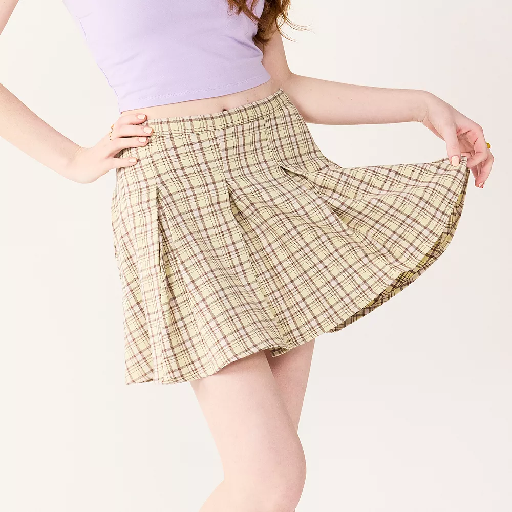 Juniors' SO® Pleated High-Rise Mini Skirt 7 Juniors' SO® Pleated High-Rise Mini Skirt - Image 5