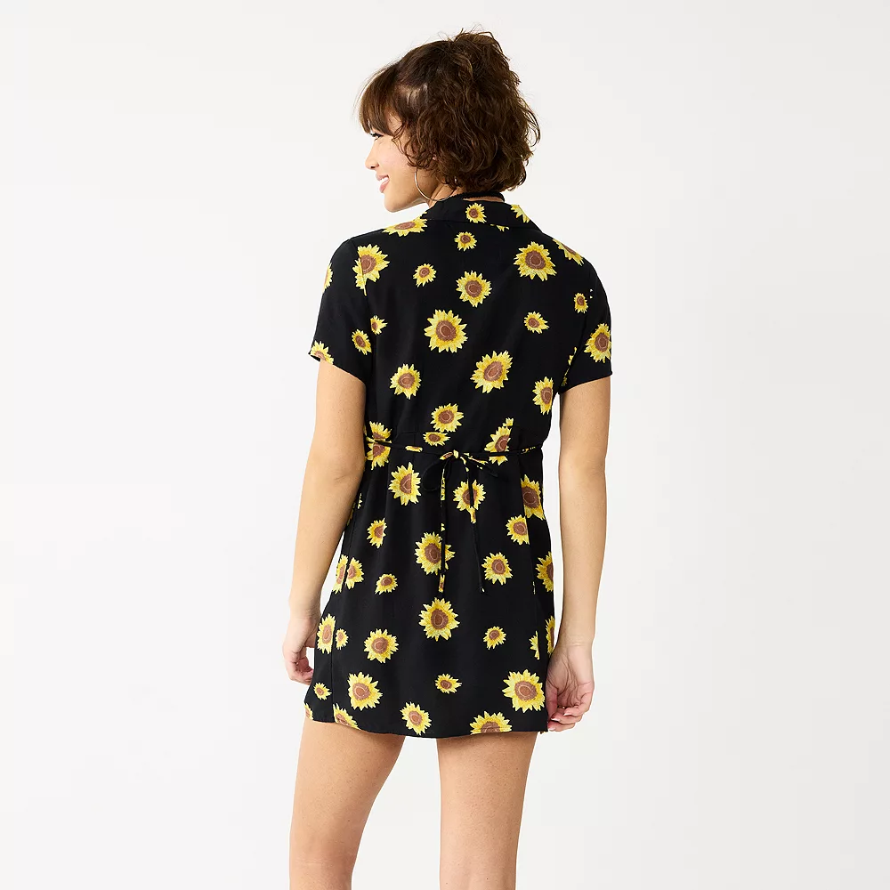 Juniors' SO® Collared Button Front Shirtdress 5 Juniors' SO® Collared Button Front Shirtdress - Image 3